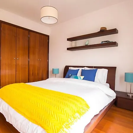 Turmhaus Mit Freier Garage By Interhome Lejlighed Aveiro