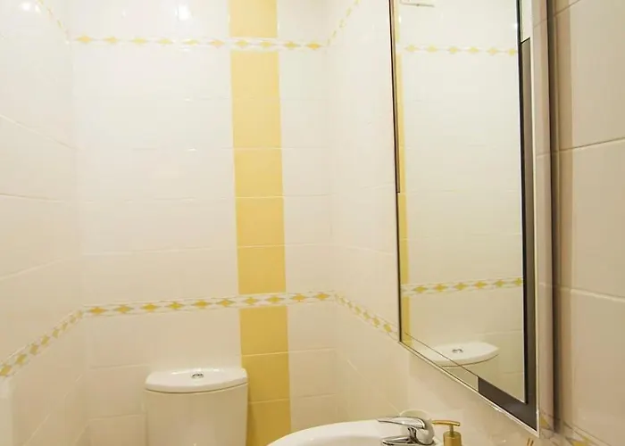 Turmhaus Mit Freier Garage By Interhome Lejlighed Aveiro